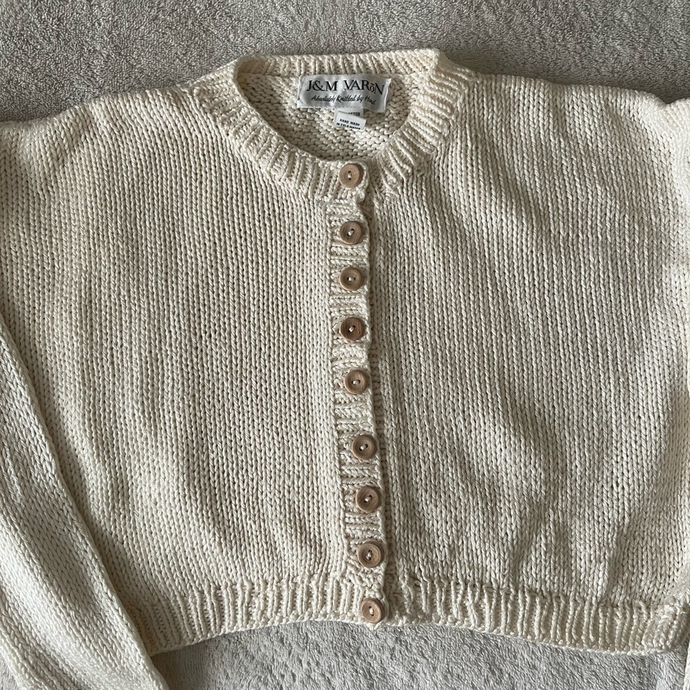 J&M Cropped Cardigan
